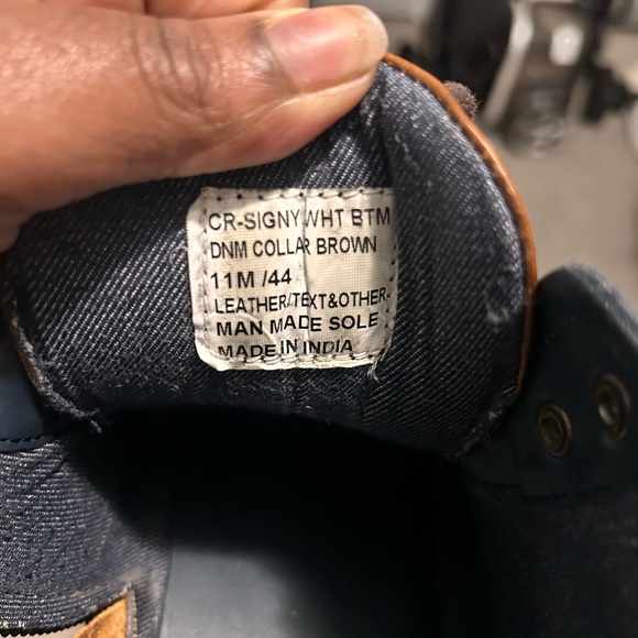 Men’s Crown Vintage Black and Brown Ankle Boots - Picture 6 of 6